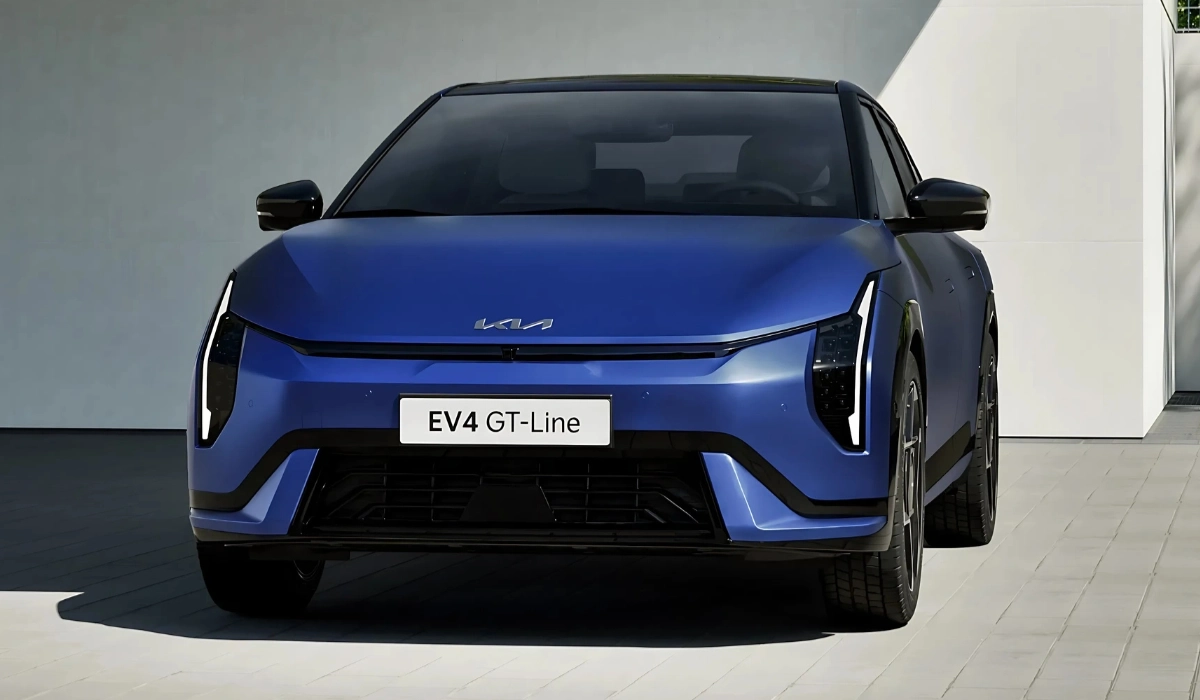 2026 EV4 GT-Line