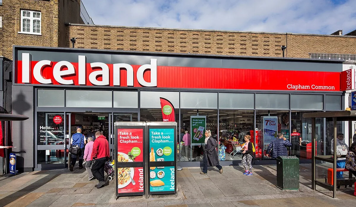 Iceland Opening Hours