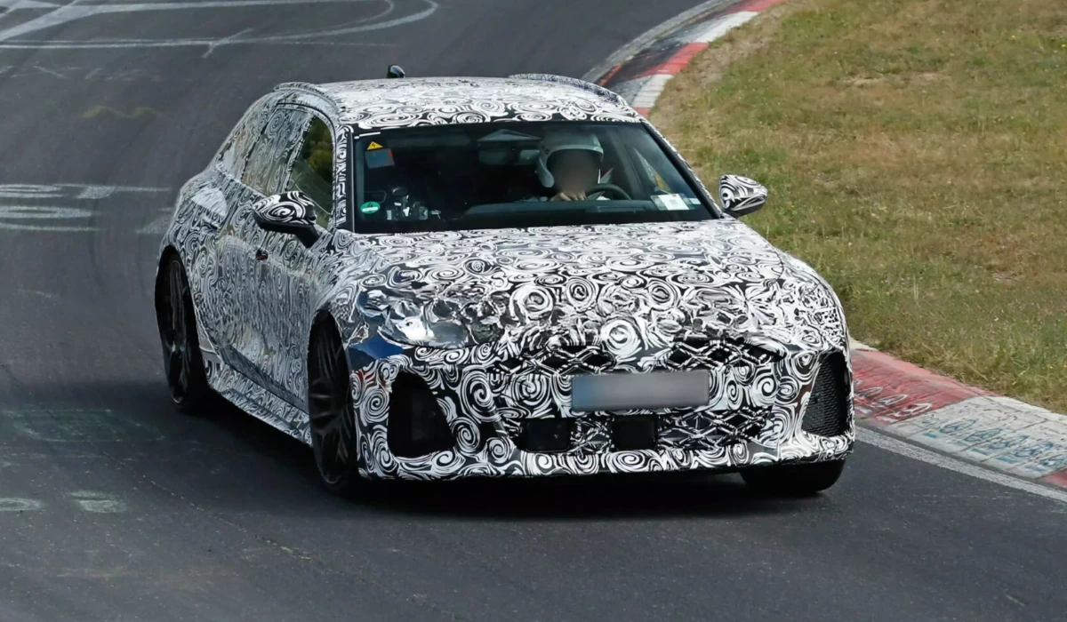 2025 Audi RS6 Avant Hybrid Wagon