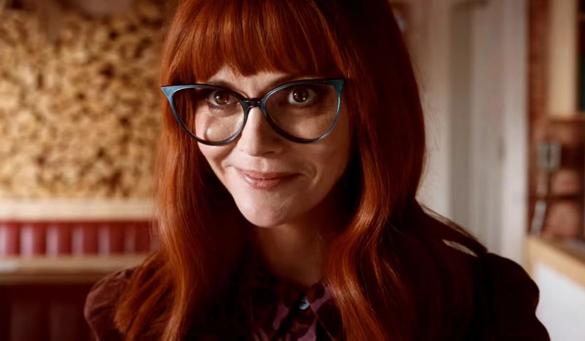 Christina Ricci as Marilyn Thornhill / Laurel Gates