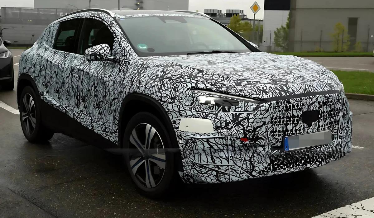 2026 Mercedes GLA Hybrid 