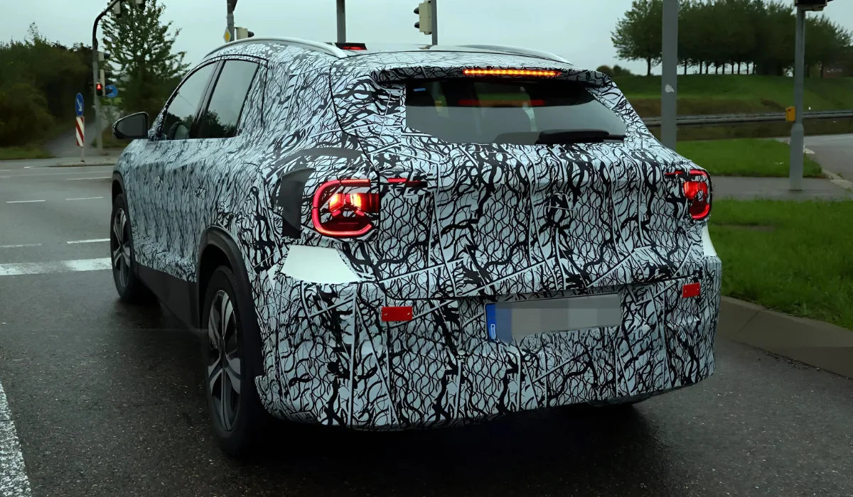 2026 Mercedes GLA Hybrid 