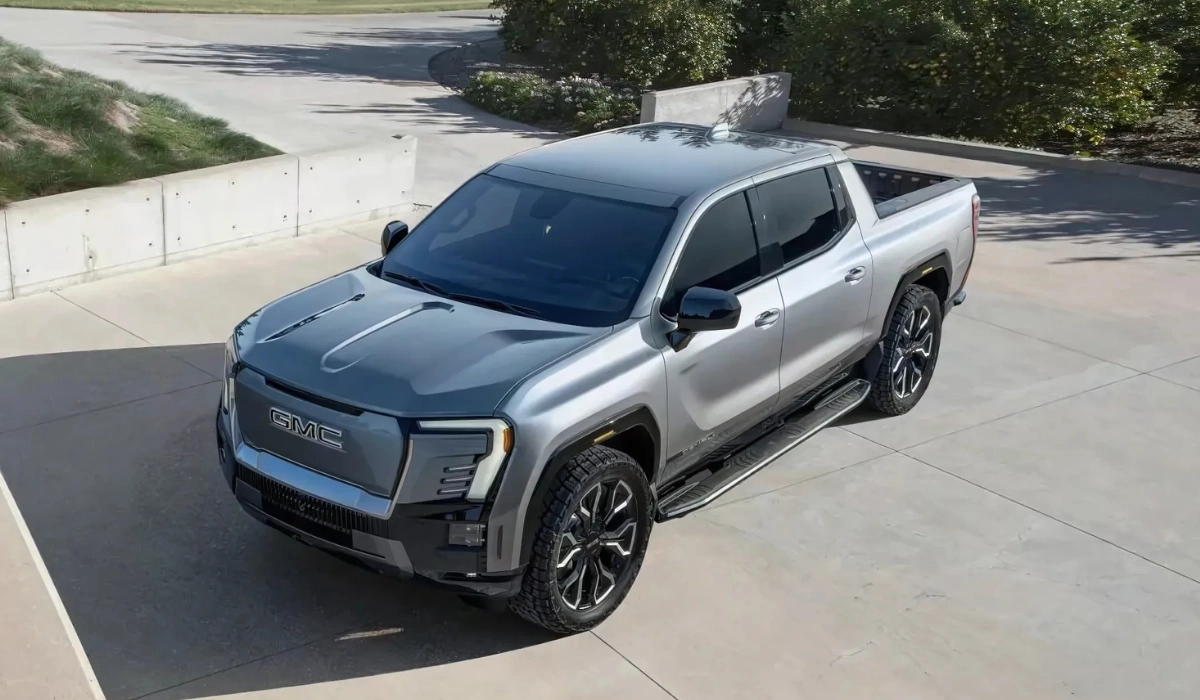 GM EV lease credit $7,500 EV