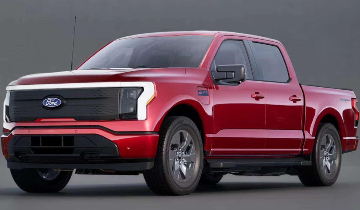 2025 Ford F-150 Lightning