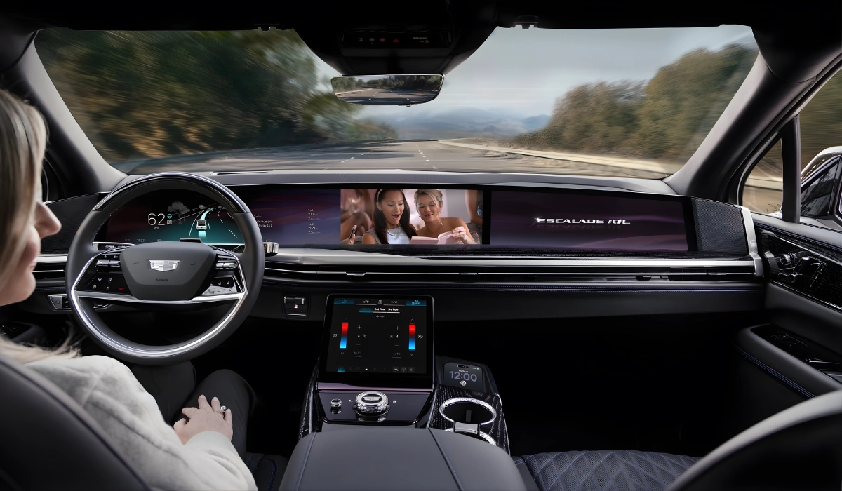 2028 Cadillac Escalade IQ
