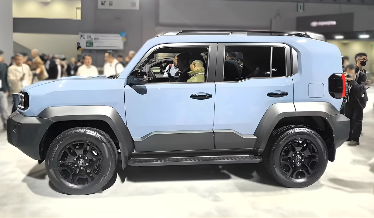 Toyota Land Cruiser FJ