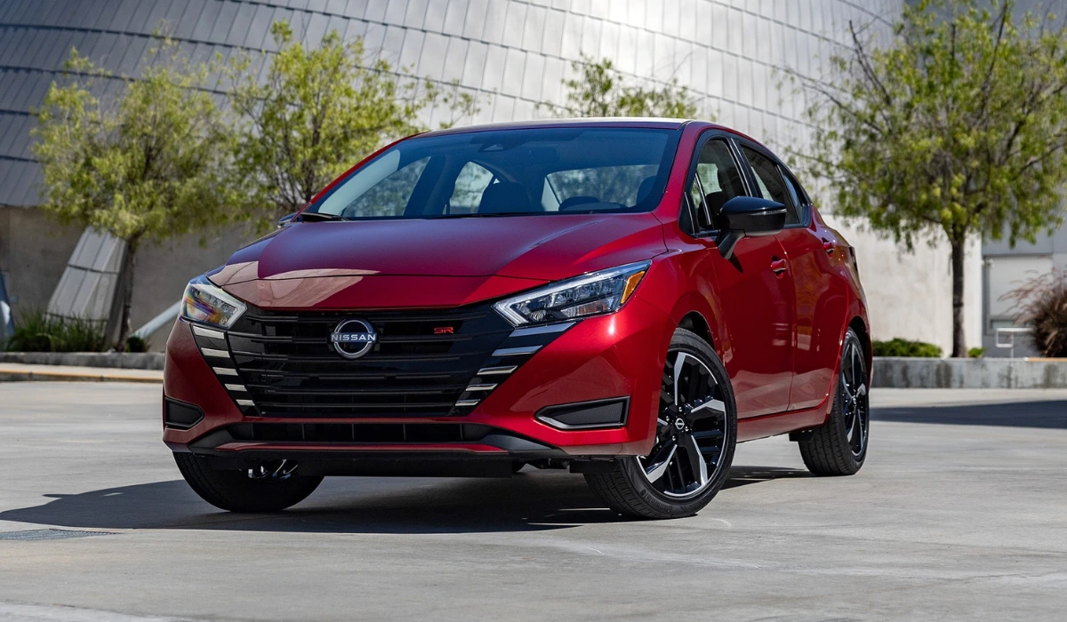 2025 Nissan Versa