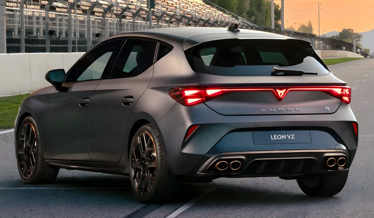 2025 Leon VZ and Leon VZ TCR