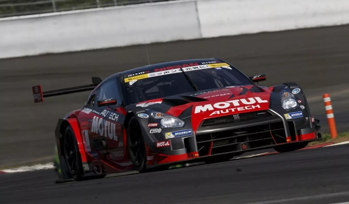 Motul Autech GT-R 