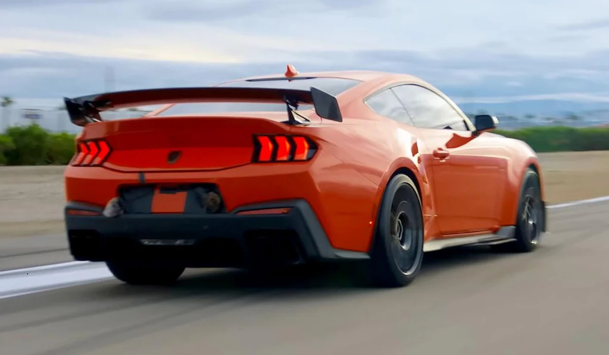 2026 Ford Mustang Dark Horse SC