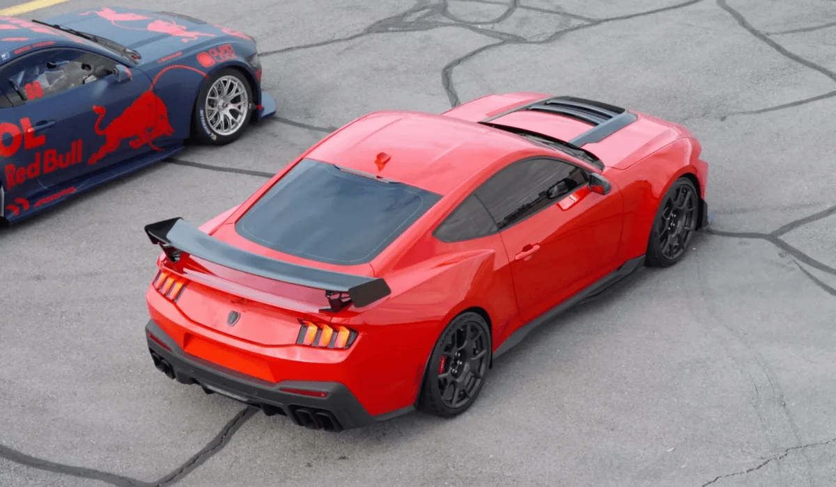 2026 Ford Mustang Dark Horse SC