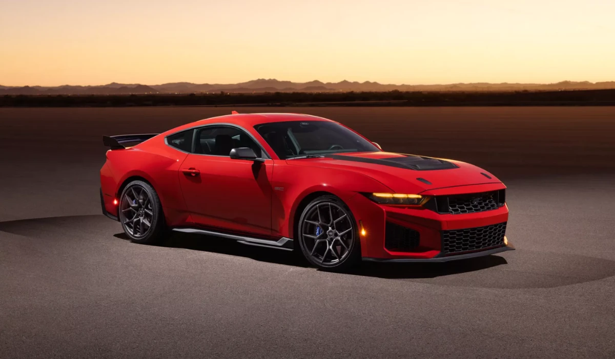 2026 Ford Mustang Dark Horse SC