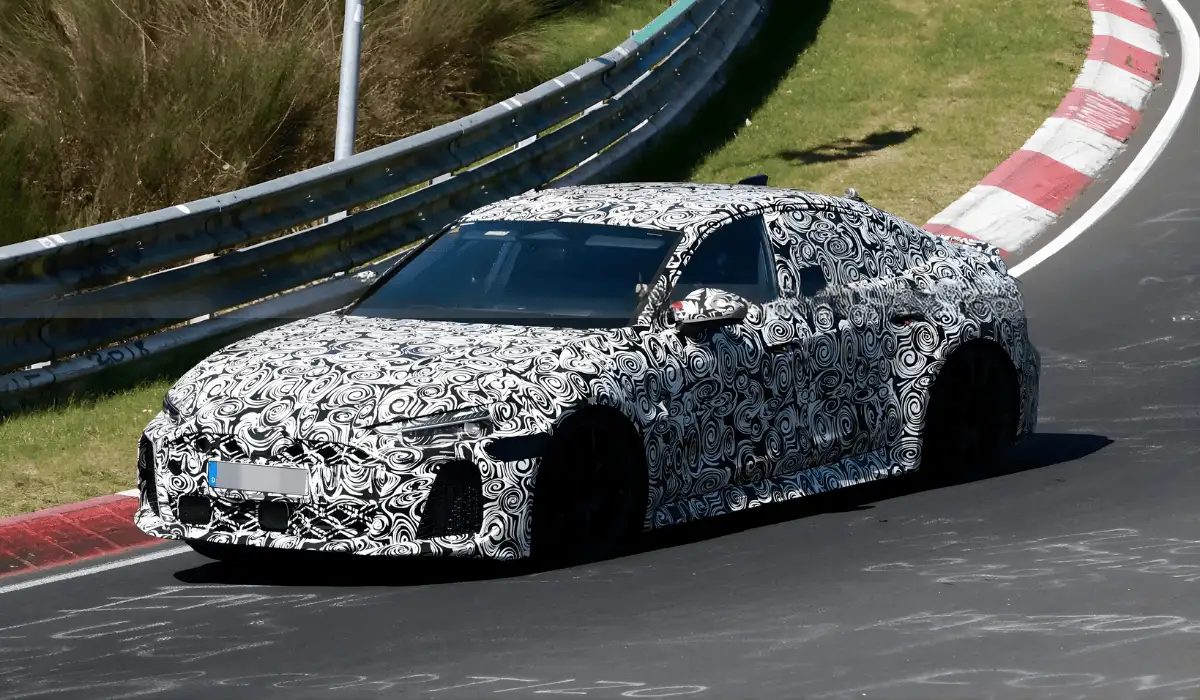 Audi RS5 PHEV