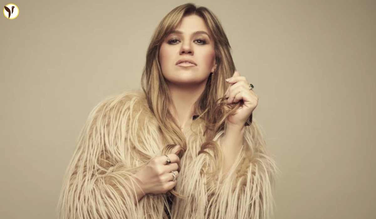Kelly Clarkson 2025