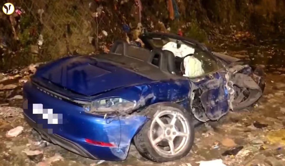 Porsche Crash in Mumbai
