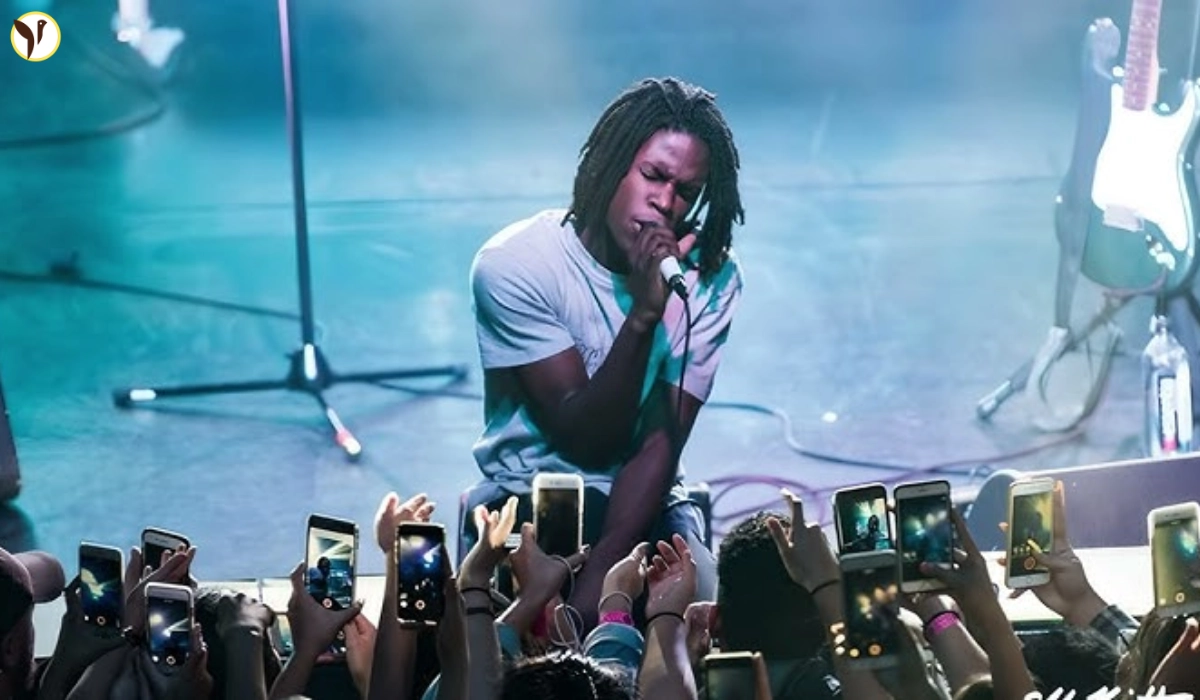 Daniel Caesar Arena Tour